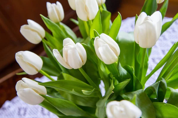 Bouquet White Tulips Table — Stock Photo, Image