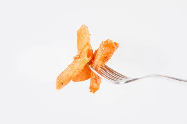 Penne Com Pesto Rosso Tomate Seco Sol Comido Com Garfo — Fotografia de Stock