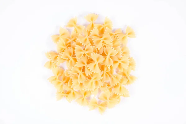 Pasta Cruda Farfalle Fondo Bianco — Foto Stock