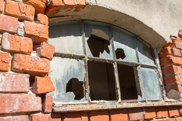 Krossat Fönster Nära Håll — Stockfoto