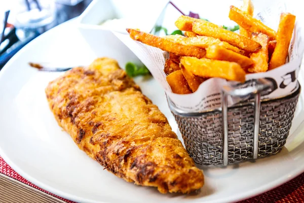 British Traditional fish and chips and tartar sauce