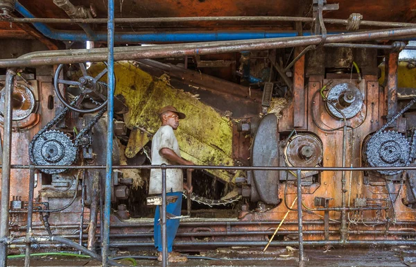 The engine of the sugar refinery — Stock Photo, Image