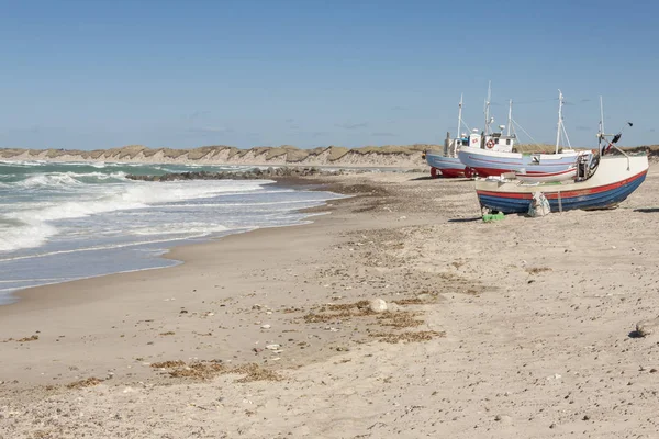 Barcos Pesca Playa Norre Vorupor Dinamarca —  Fotos de Stock