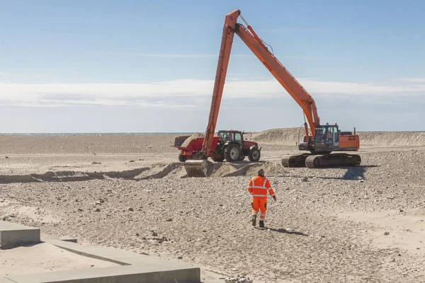 Escavatore Sulla Spiaggia Norre Vorupor Danimarca Europa — Foto Stock