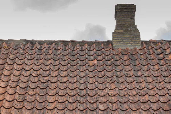Christiansfeld 古い町 デンマークで屋根の赤瓦の詳細 — ストック写真