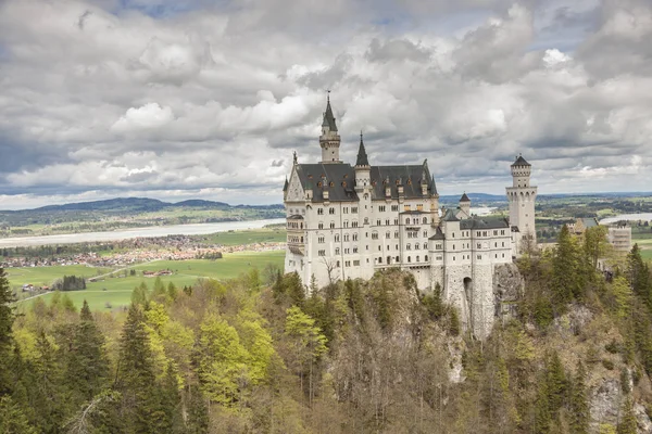 Neuschwanstein Castle-sydvästra Bayern, Tyskland. — Stockfoto