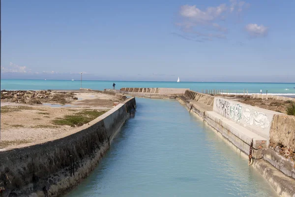 Spiaggia bianca di Rosignano - Italia, Toscana . — Foto Stock