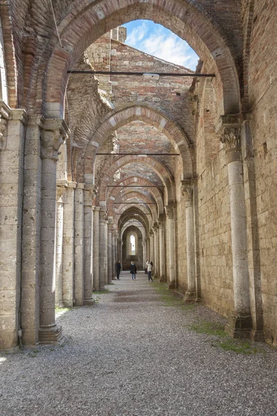 Ruína da Abadia de San Galgano - Toscana, Itália . — Fotografia de Stock