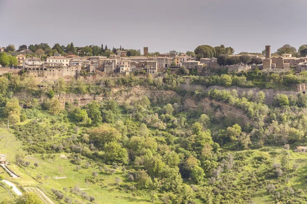 Bagnoregioの旧市街の景色-トスカーナ州,イタリア — ストック写真