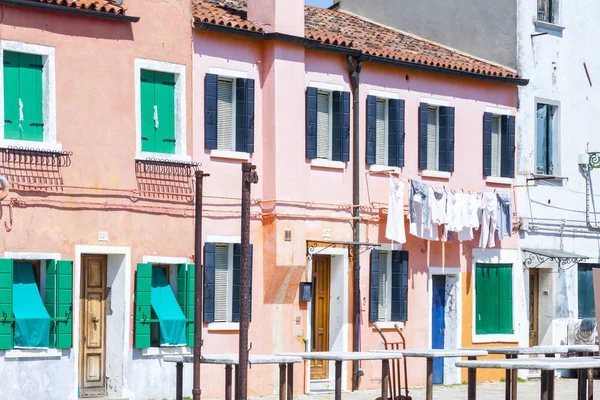 Casas coloridas en Burano — Foto de Stock