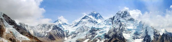 Himalaya Vista Panorâmica Das Montanhas Himalaias Monte Everest Com Céu — Fotografia de Stock