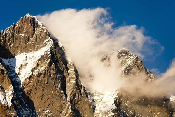 Atardecer Vista Puesta Sol Lhotse Nubes Parte Superior Tono Cálido — Foto de Stock