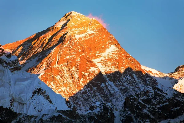 Abendlicher Blick Auf Den Mount Everest Mit Blauem Himmel Aus — Stockfoto