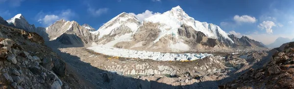 傍晚全景的珠穆朗玛峰基地营 珠穆朗玛峰 Nuptse 昆布冰川 萨加玛塔国家公园 尼泊尔喜马拉雅山 Wotld — 图库照片