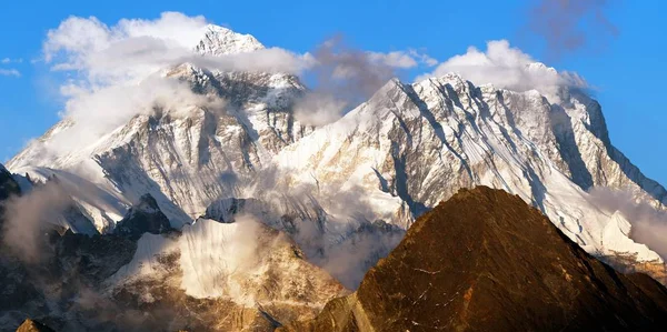 Večerní Panoramatický Pohled Mount Everest Lhotse Krásné Mraky Vrcholu Gokyo — Stock fotografie