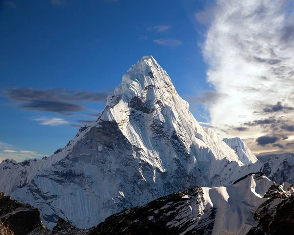 Wieczorem Widok Mount Ama Dablam Drodze Everest Base Camp Nepal — Zdjęcie stockowe