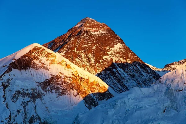 Wieczorem Kolorowe Widokiem Mount Everest Kala Patthar Park Narodowy Sagarmatha — Zdjęcie stockowe