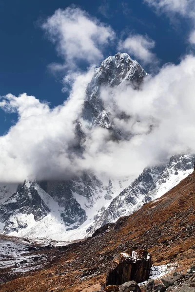 Mount Arakam Tse Clouds Cho Pass Beautiful Mount Way Everest — Stock Photo, Image