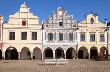 Telc kasabadan Rönesans ve Barok renkli evleri, kare Çek Cumhuriyeti kasabada Unesco görüntülemek