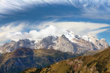 Panoramik dağ Marmolada, Dolomites Dağları, İtalya'nın en yüksek dağı