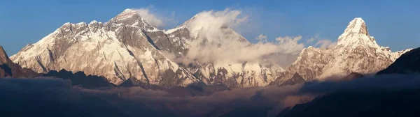 Avonds Zonsondergang Rood Gekleurd Uitzicht Everest Lhotse Ama Dablam Met — Stockfoto