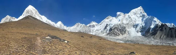 Vista Panoramica Del Monte Everest Nuptse Pumo Kala Patthar Strada — Foto Stock