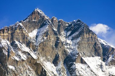 Lhotse, Güney kaya yüzüne, Khumbu Vadisi, Sagarmatha Milli Parkı, Nepal Himalayalar dağların tepesinden görünümü