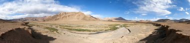 Pamir Dağları Tacikistan, Pamir karayolu, dünyanın çatısı çevresindeki alanda güzel Panoraması
