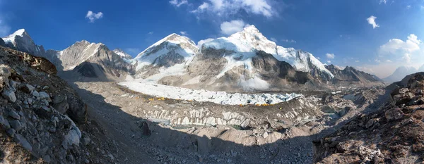 Monte Everest campamento base Everest glaciar Nuptse Khumbu — Foto de Stock