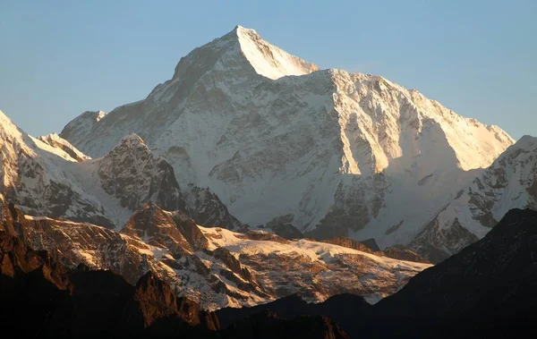 Reggeli kilátás a Mount Makalu, Nepál Himalája — Stock Fotó