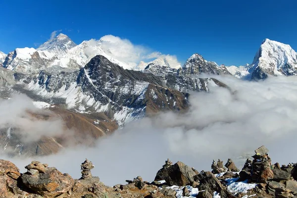 Everest Dağı ve Lhotse Nepal Himalaya dağları