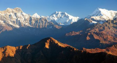 Silijung tepesinden Everest Dağı ve Lhotse, Nepal