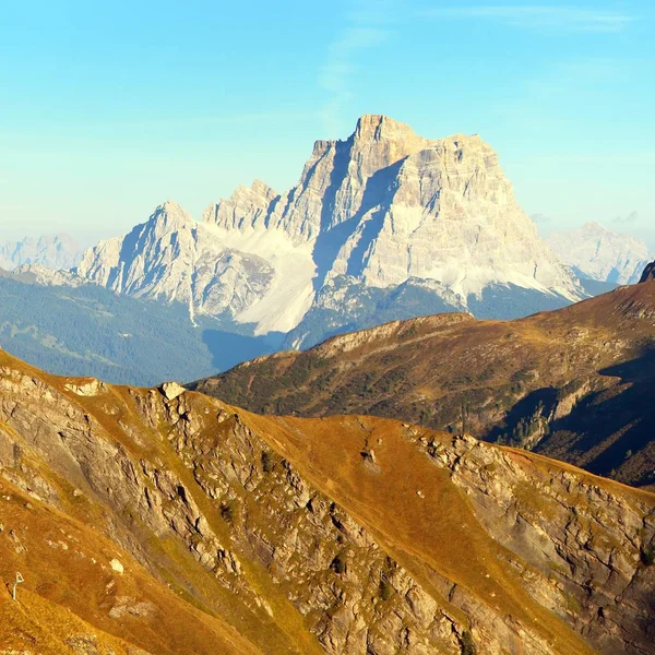 Mount Pelmo, Alps Dolomites mountains, Italy — Stock Photo, Image