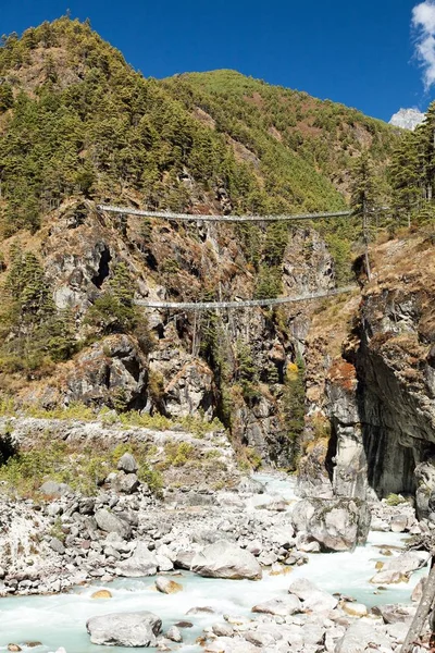 Rope hanging suspension bridges in Nepal Himalayas — Stock Photo, Image