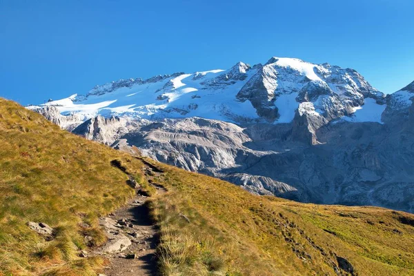 Marmolada, the highest mount of Alps Dolomites mountains — Stock Photo, Image