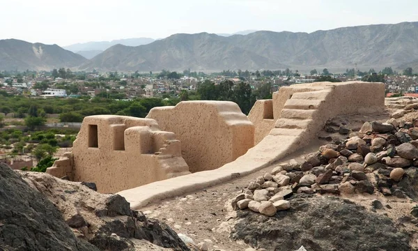 Los Paredones - rovine storiche del castello inca a Nazca — Foto Stock