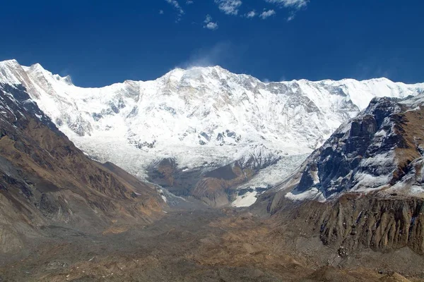 Mount Annapurna van Annapurna Zuid basiskamp — Stockfoto