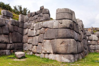 Sacsayhuaman, Cusco veya Cuzco 'daki İnka harabelerinin manzarası, Peru