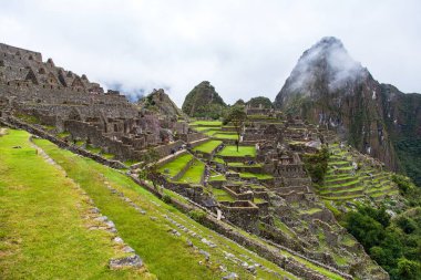 Machu Picchu, Peru 'nun panoramik manzaralı İnka kasabası, Unesco dünya mirası alanı, kutsal vadi, Cusco bölgesi, Peru