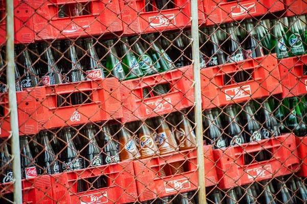 Kuala Lumpur Malaysia Febuary Full Bottles Coca Cola Fanta Red — Stock Photo, Image