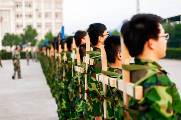 Shaoxing China November 2012 Kinesiske Førsteårsstuderende Sidder Stille Militær Træning - Stock-foto