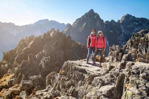 Portrait Dans Les Montagnes Images De Stock Libres De Droits