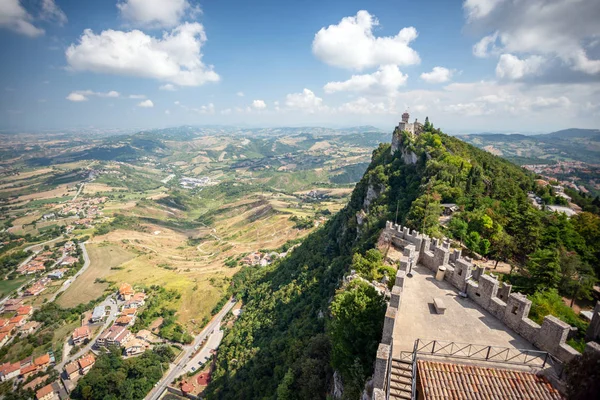 San Marino Italien Fästningen Guaita Mount Titano Royaltyfria Stockbilder