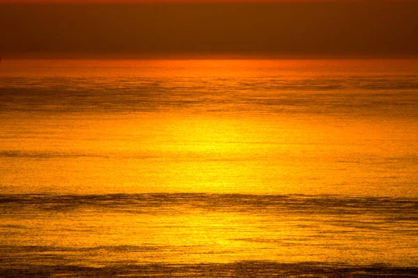 Colors Sunset Reflected Small Waves Shimmering Waves Sunset — Stock Photo, Image