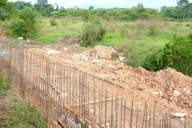 İnşaat asfalt ve beton yol altında