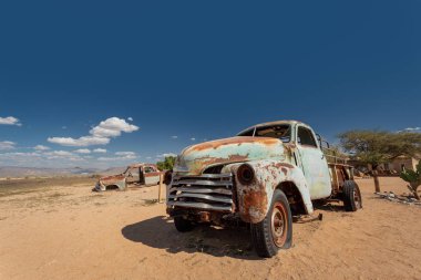 Solitaire 'de terk edilmiş arabalar, Namib-Naukluft Ulusal Parkı yakınlarındaki orta Namibya' nın Khomas bölgesinde küçük bir yerleşim yeri. Afrika