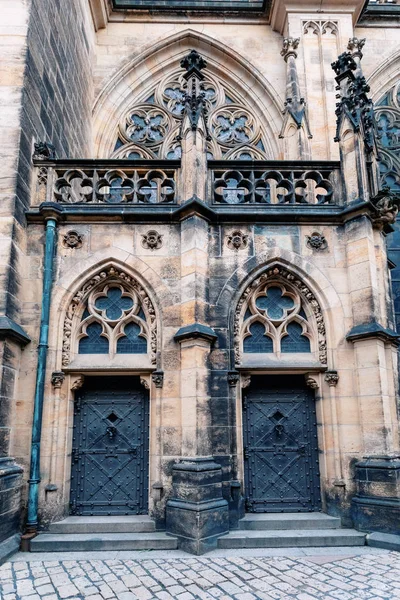 Porta Della Famosa Storica Cattedrale San Vito Nella Repubblica Ceca — Foto Stock