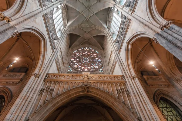 Interiér Pražského Gotického Klenotu Katedrála Víta Pražském Hradě Nejdůležitější Katedrála — Stock fotografie
