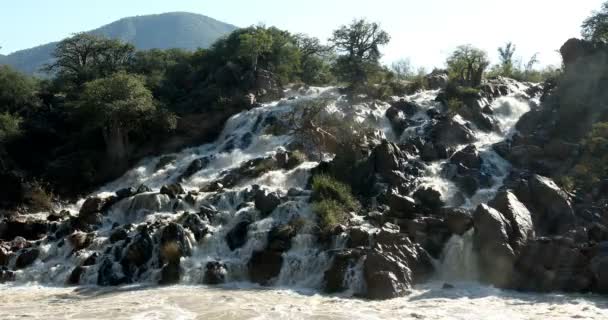 Водопад Эпупа на реке Кунене в Намибии — стоковое видео