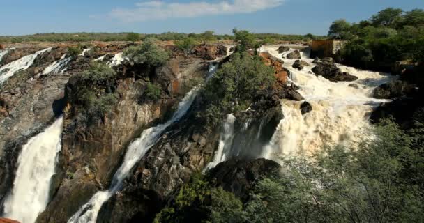 Ruacana vízesés Észak-Namíbiában, Afrika vadonjában — Stock videók